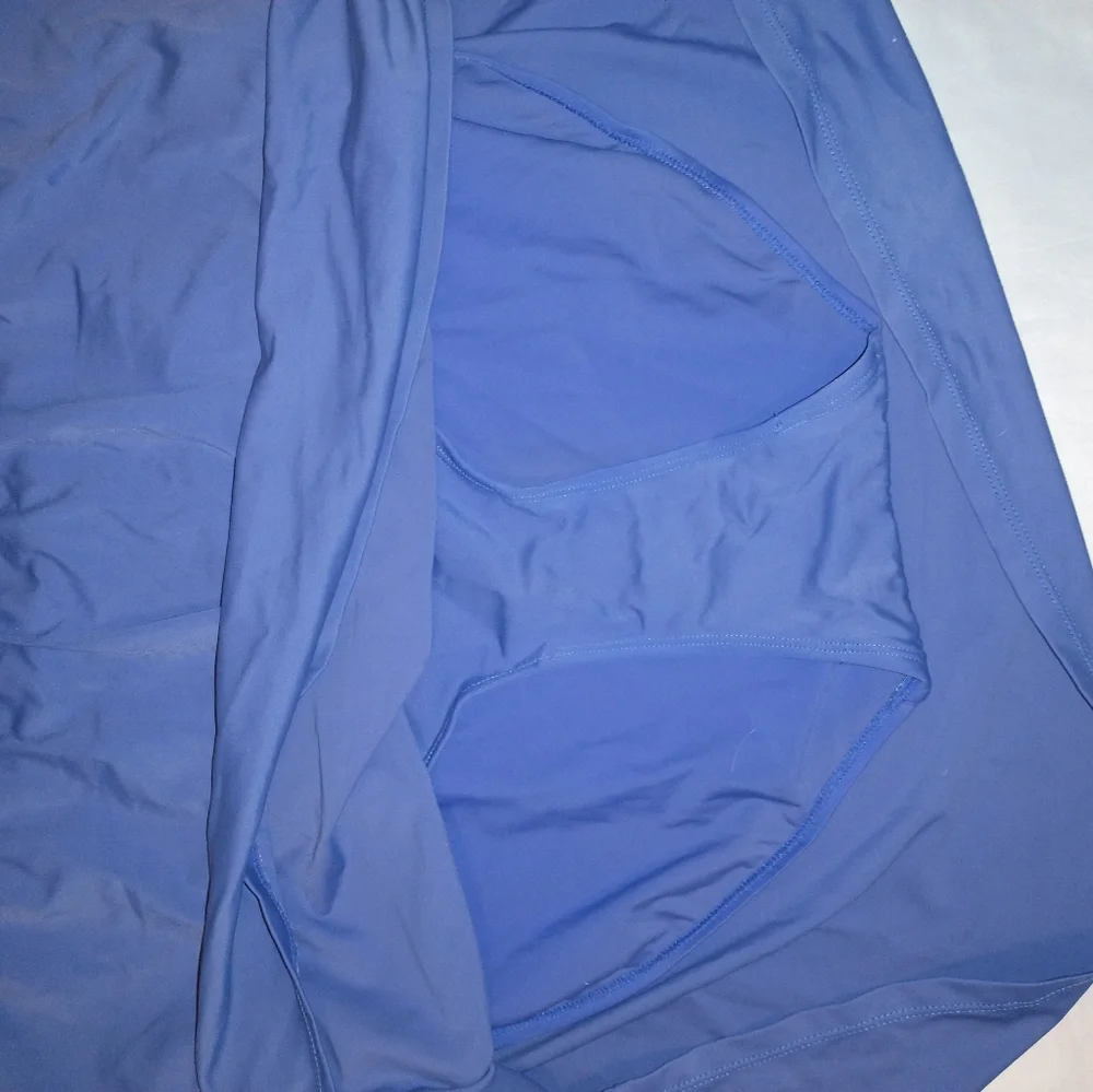 Roaman's swim skirt size 22